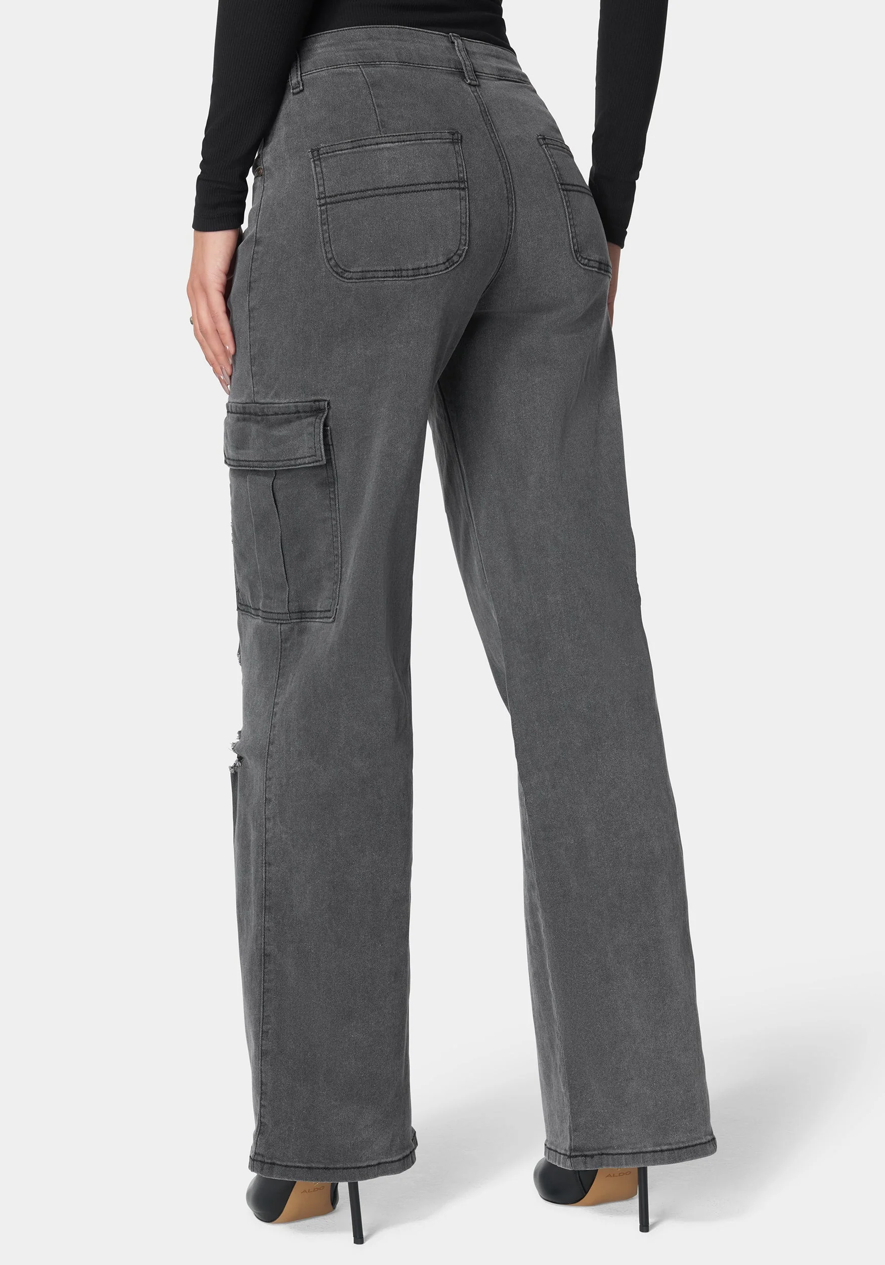 10442-the-wide-leg-jean-3.webp The Wide Leg Jean