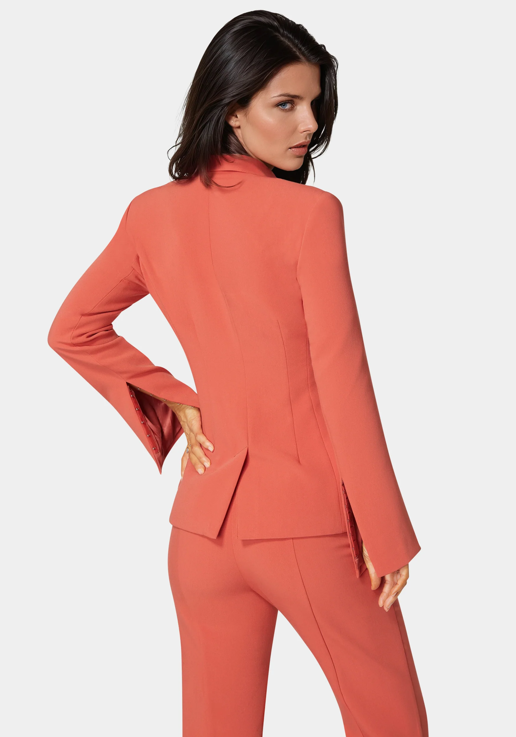 11534-tailored-fitted-blazer-3.webp Tailored Fitted Blazer