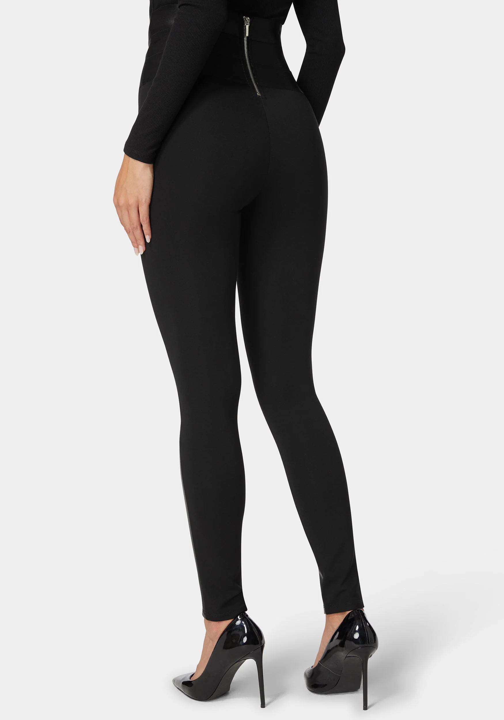 15661-high-waist-stud-details-vegan-leather-insert-pdr-legging-3.webp High Waist Stud Details Vegan Leather Insert Pdr Legging