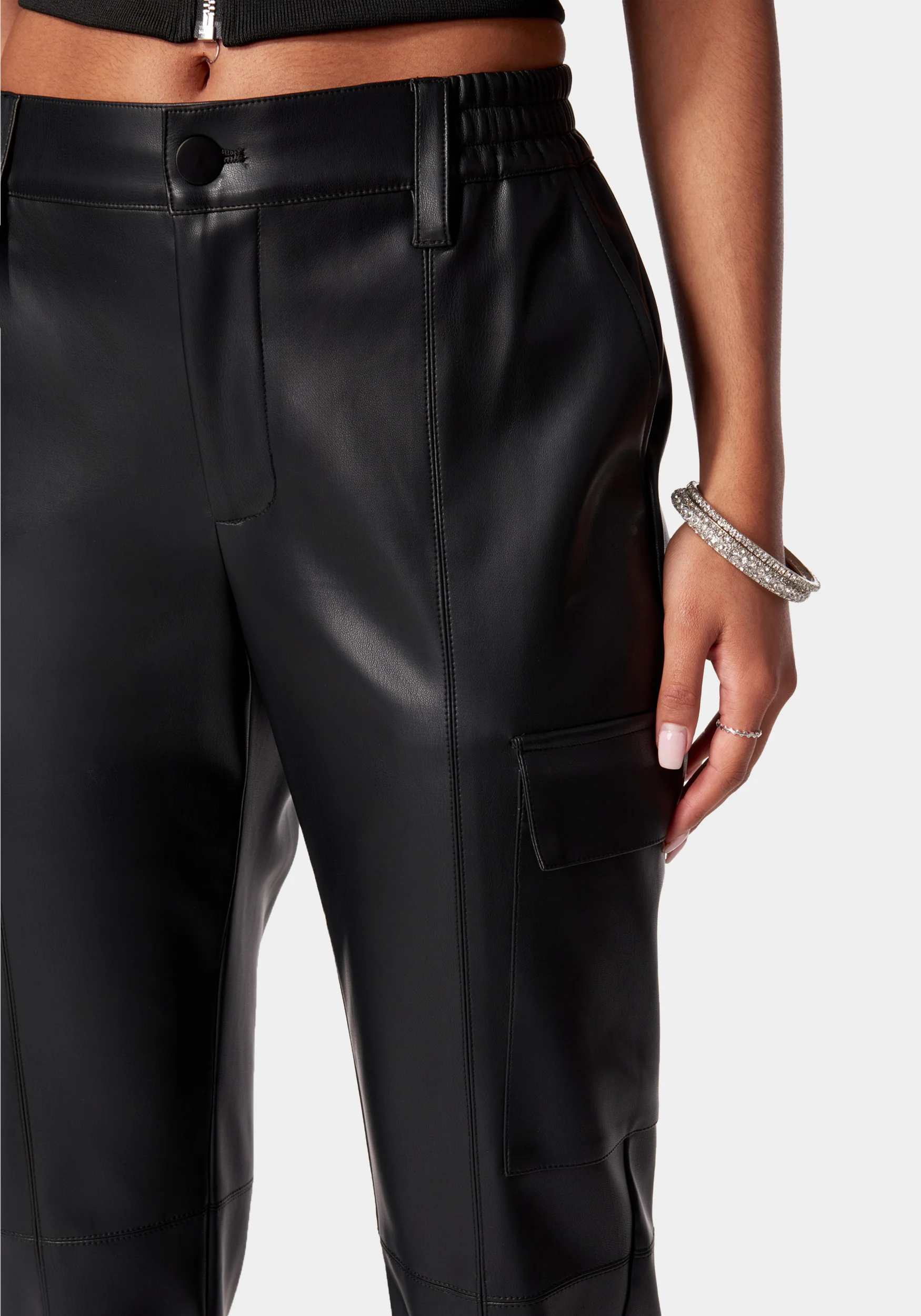 18289-vegan-leather-cargo-pocket-jogger-4.webp Vegan Leather Cargo Pocket Jogger