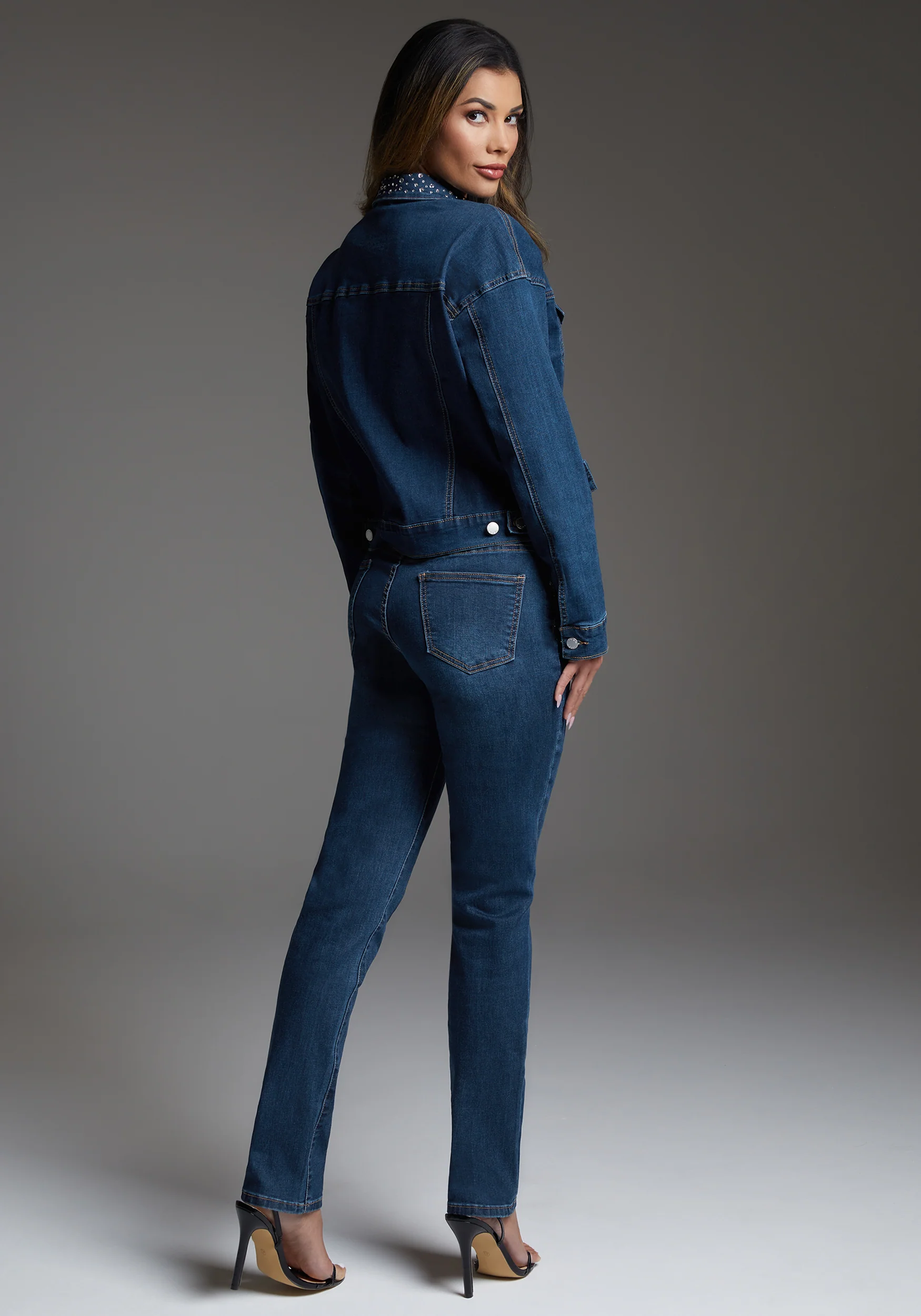 18813-bebe-slim-jean-embellished-with-crystals-by-swarovski-4.webp bebe Slim Jean Embellished With Crystals by Swarovski