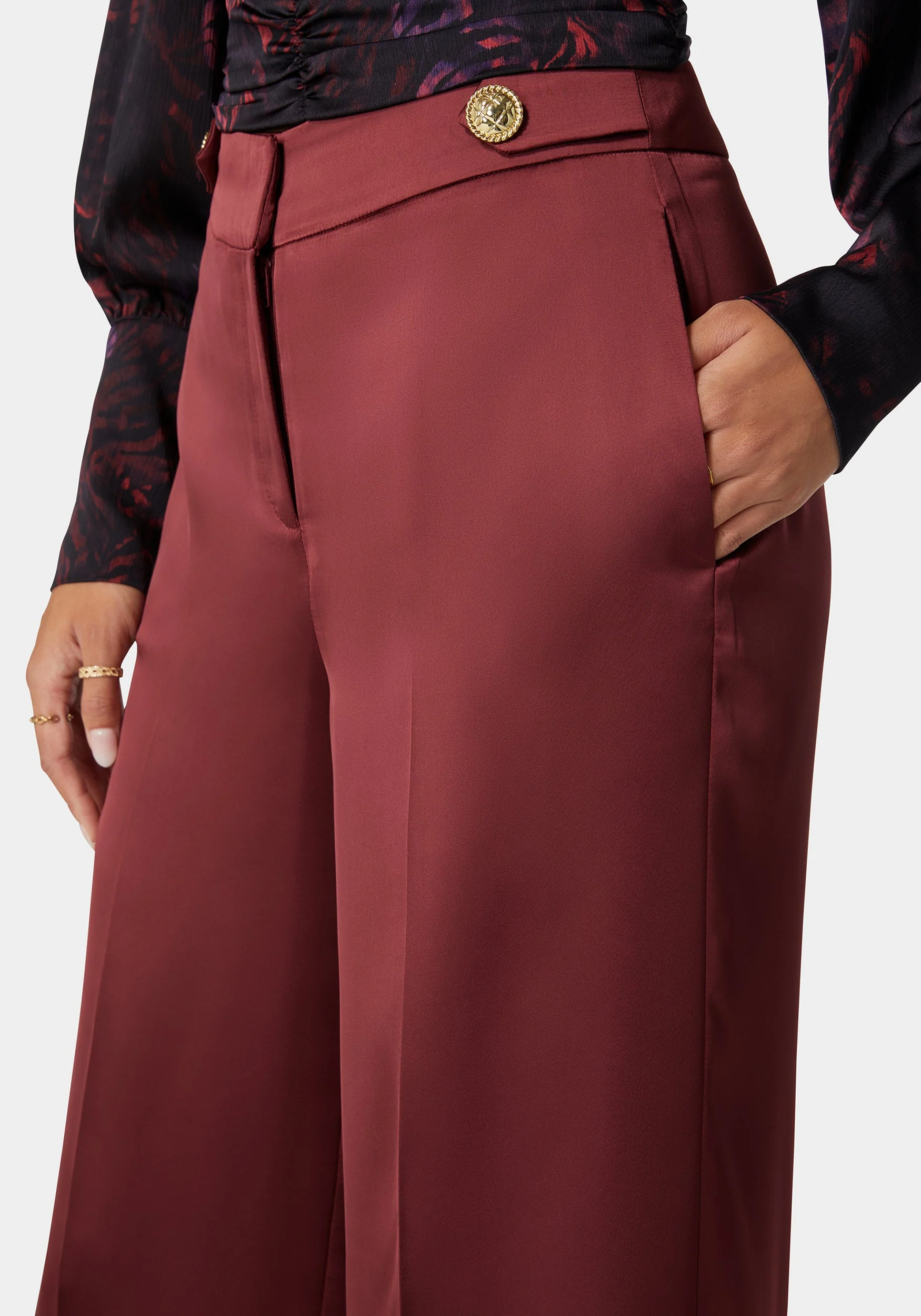 18828-high-waist-palazzo-satin-pant-4.webp High Waist Palazzo Satin Pant