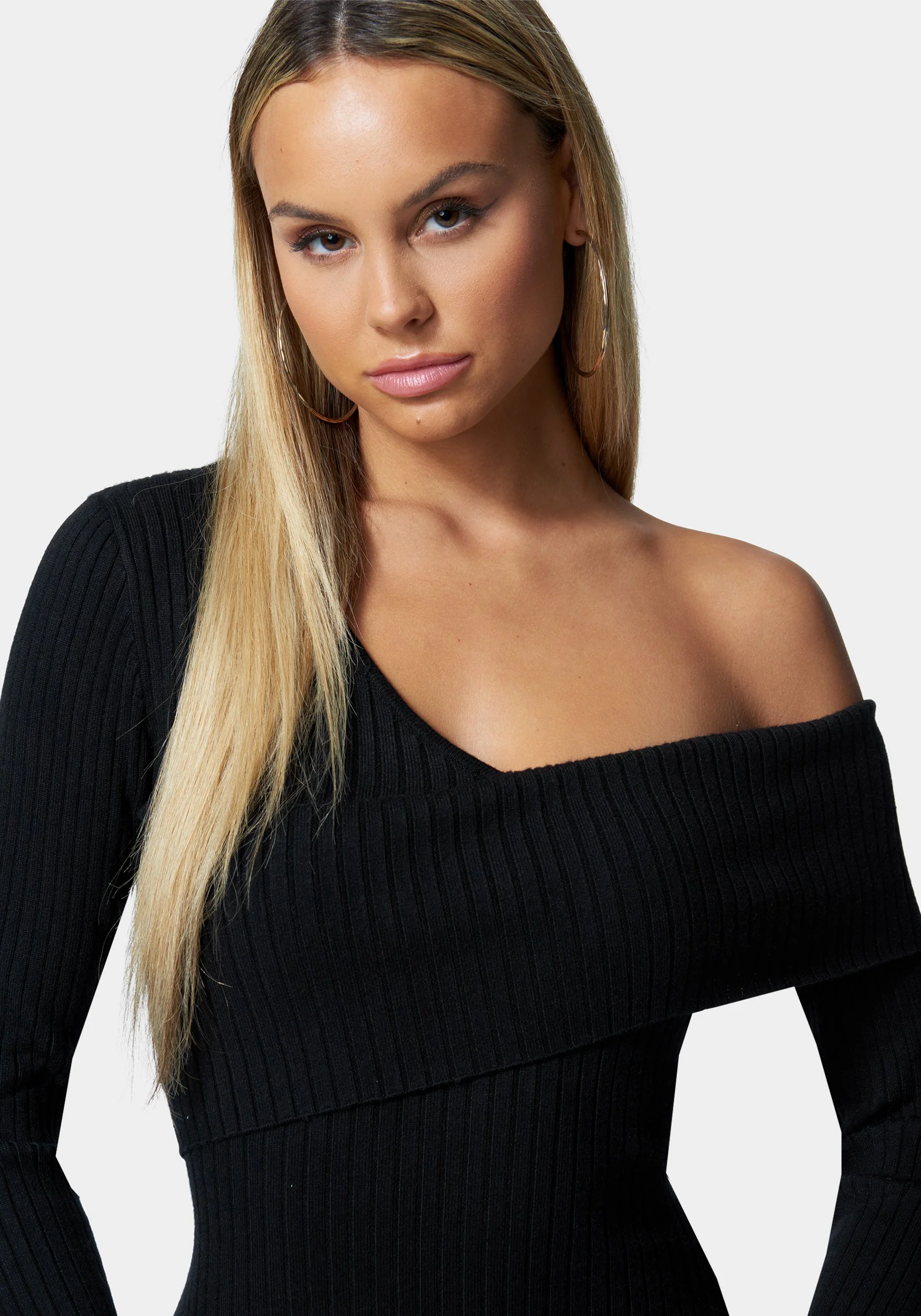 2923-asymmetrical-off-shoulder-sweater-dress-4.webp Asymmetrical Off Shoulder Sweater Dress