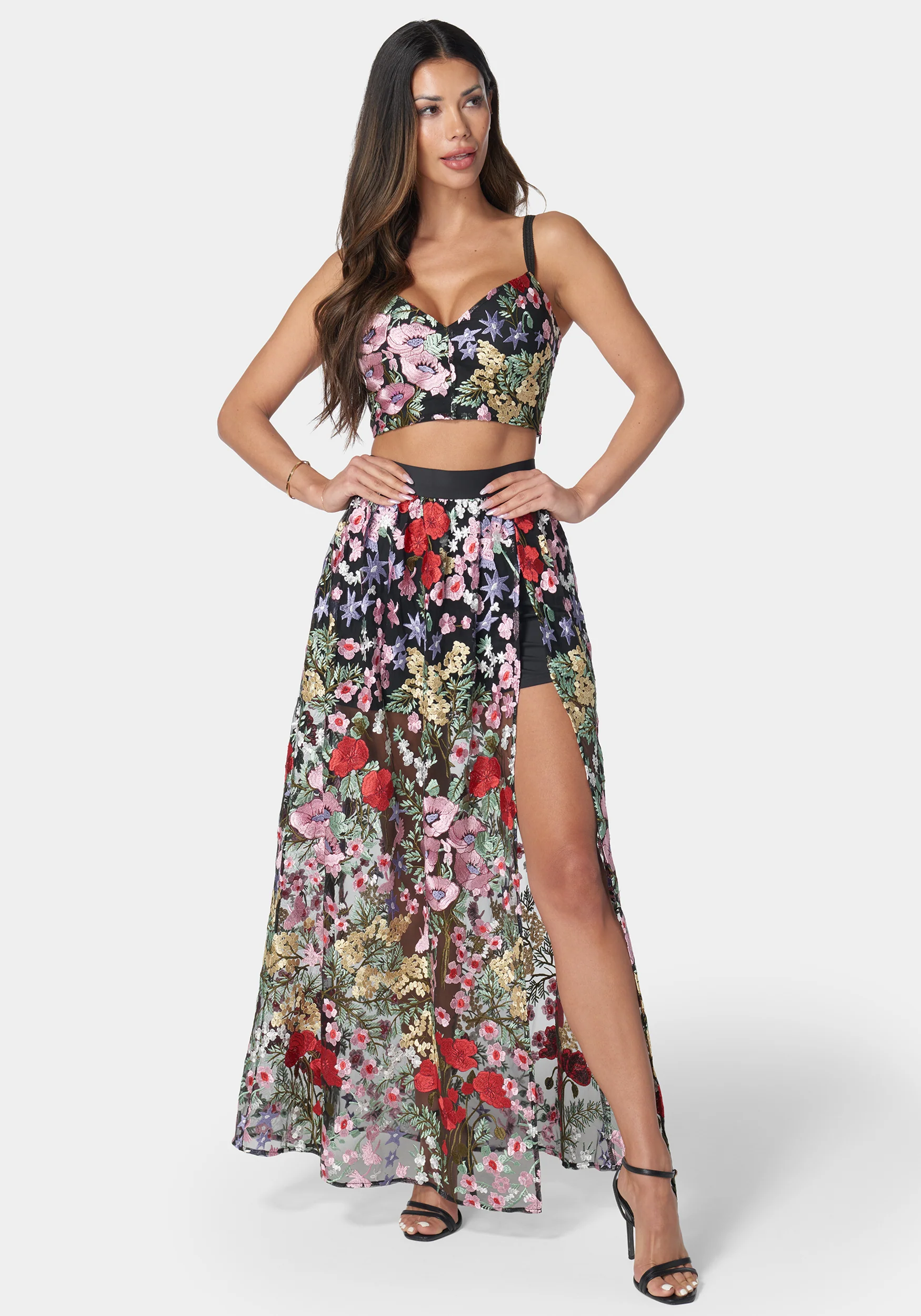 8872-embroidered-two-piece-set-1.webp Embroidered Two Piece Set
