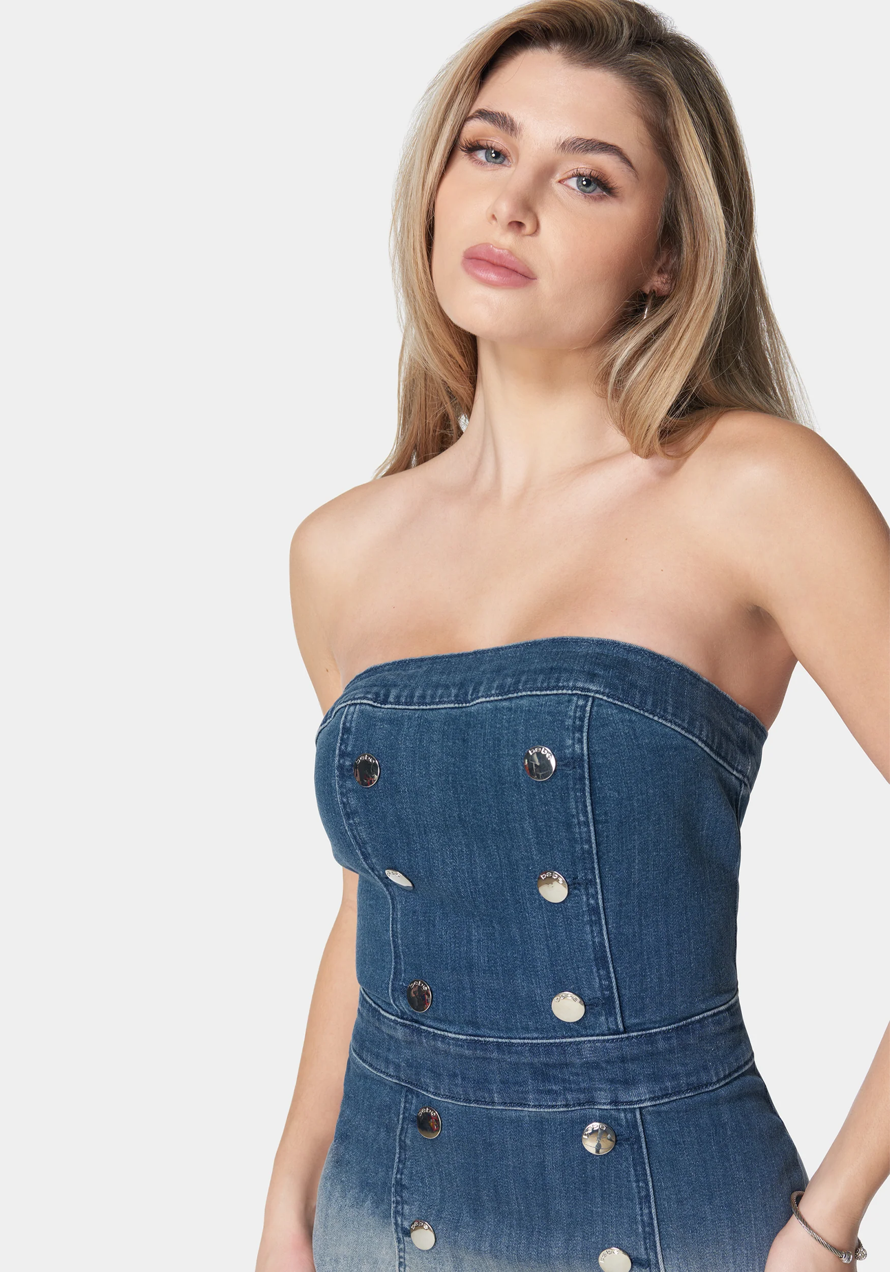 9523-strapless-ombre-fitted-denim-dress-4.webp Strapless Ombre Fitted Denim Dress